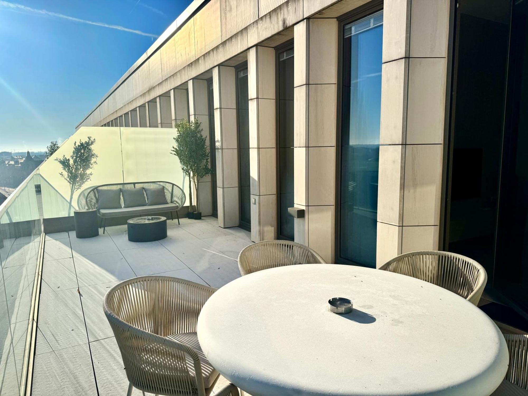 Voya Zenit Royal - Luxury Rooftop Views & Concierge Appartement *