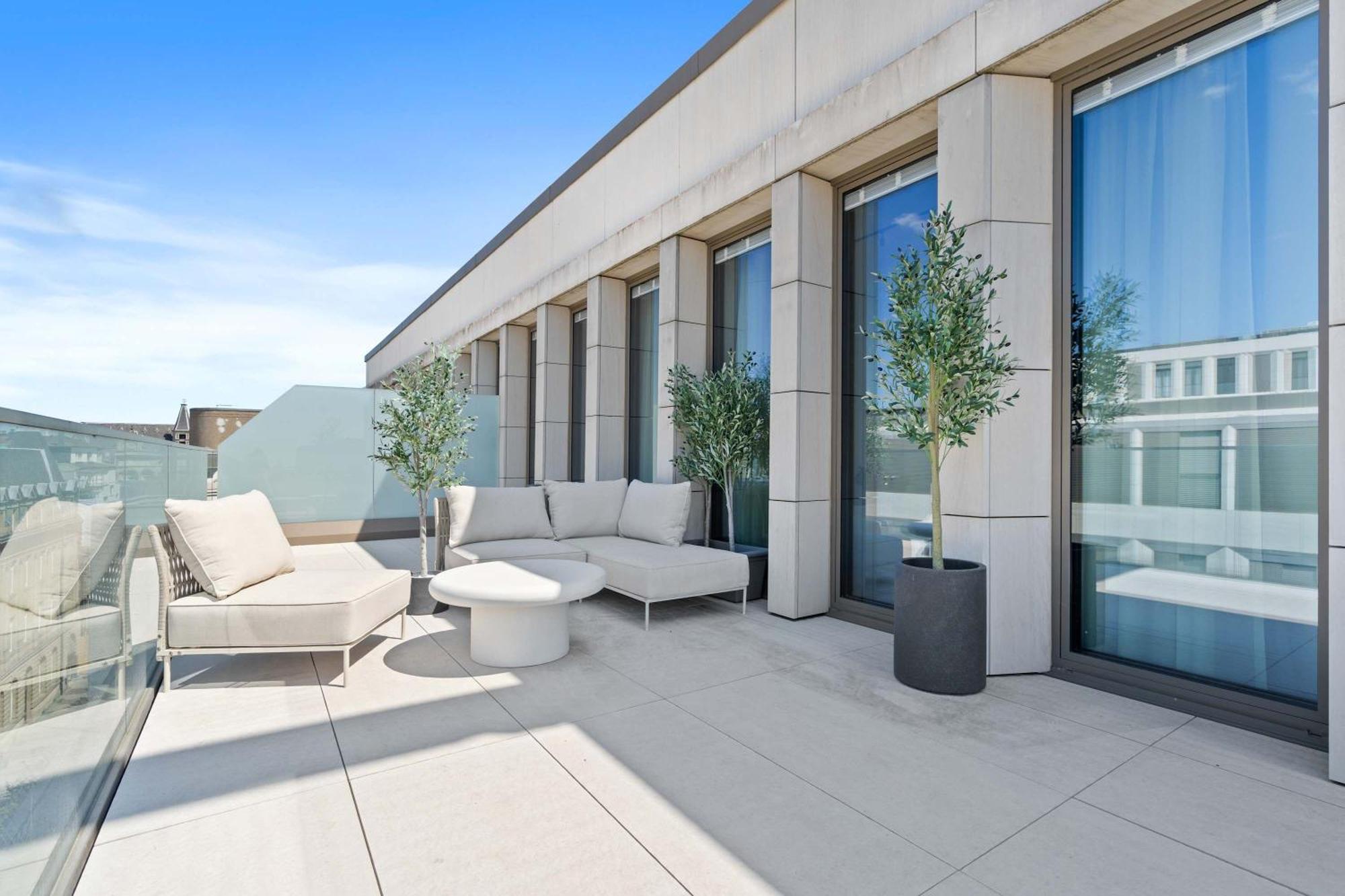 Voya Zenit Royal - Luxury Rooftop Views & Concierge *