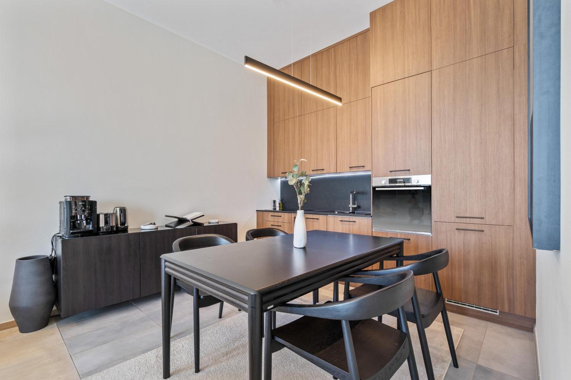 Voya Zenit Royal - Luxury Rooftop Views & Concierge Apartment