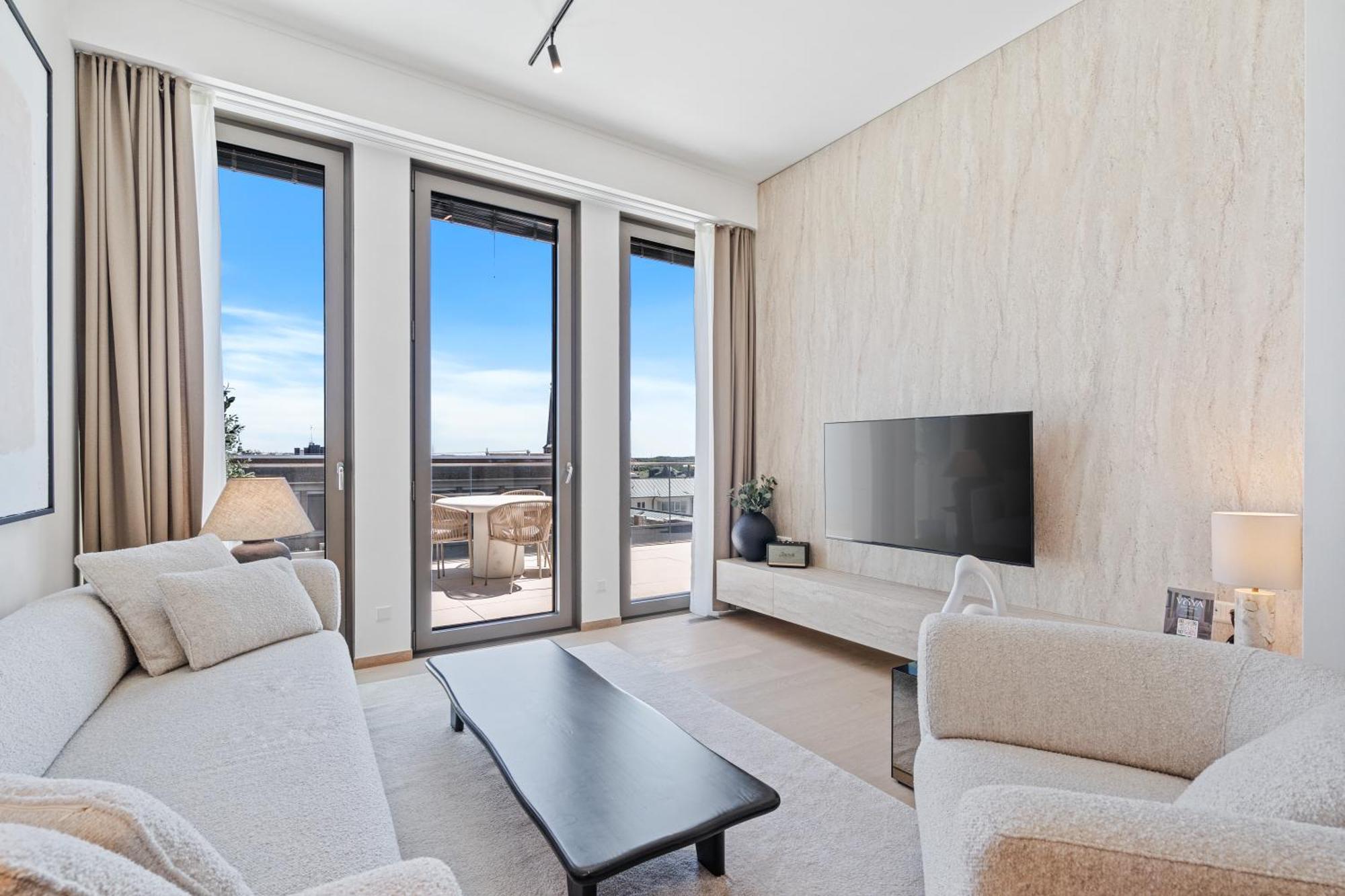 Voya Zenit Royal - Luxury Rooftop Views & Concierge *